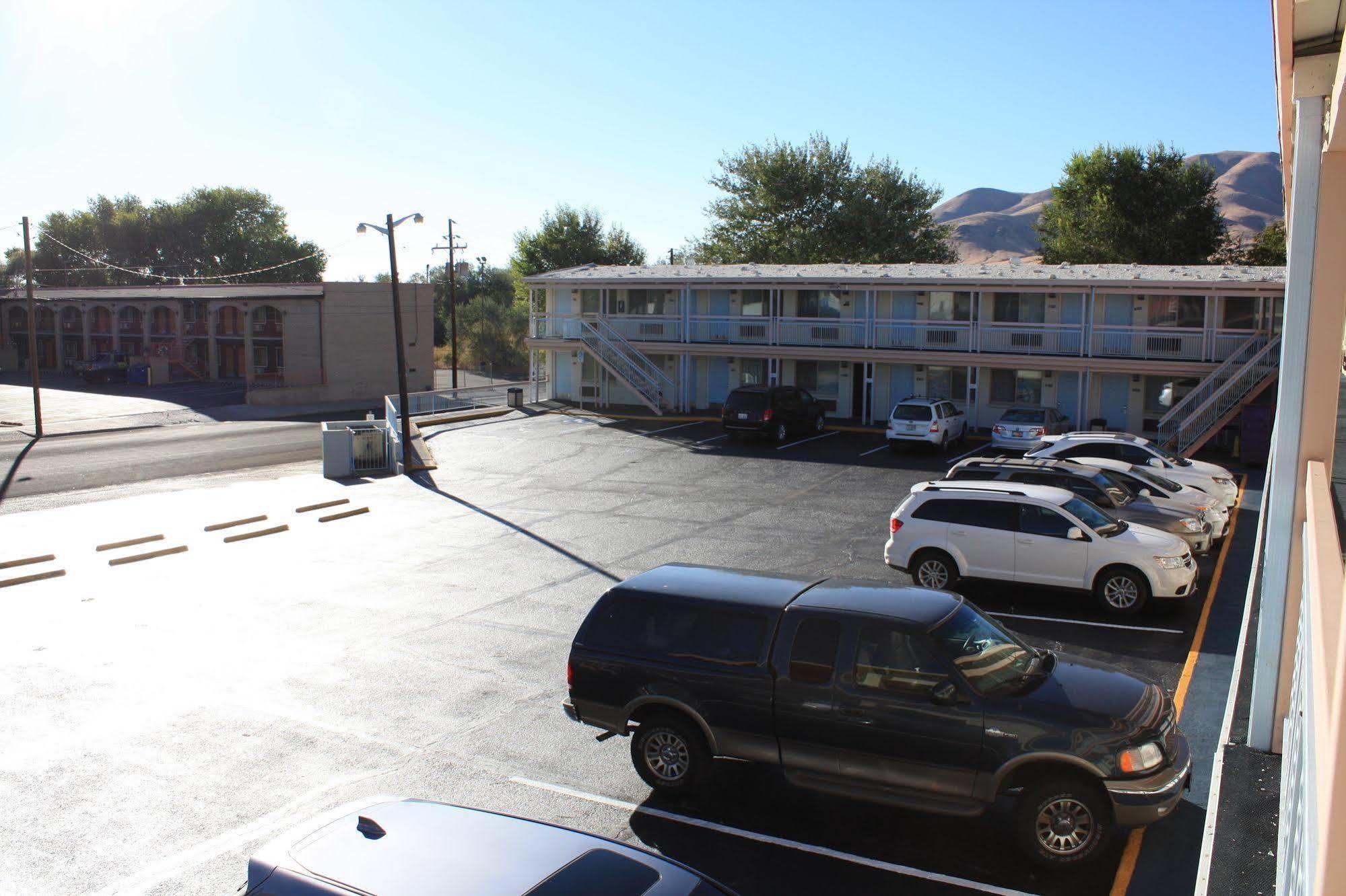 Winnemucca Holiday Motel Eksteriør billede